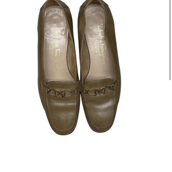 Salvatore Ferragamo tan loafers - Picture 4 of 5